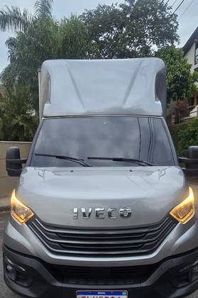 IVECO DAILY 3.0 TURBO DIESEL 70-180 CS MOTORHOME AUTOMÁTICO IVECO DAILY 3.0 TURBO DIESEL 70-180 CS MOTORHOME AUTOMÁTICO